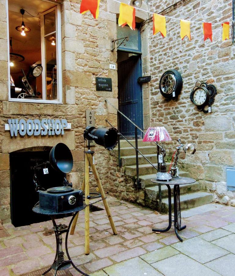 Gate House Lodge Dinan Exterior foto